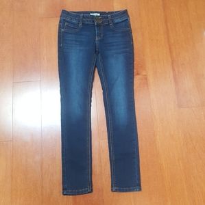 NWOT dark wash jeans